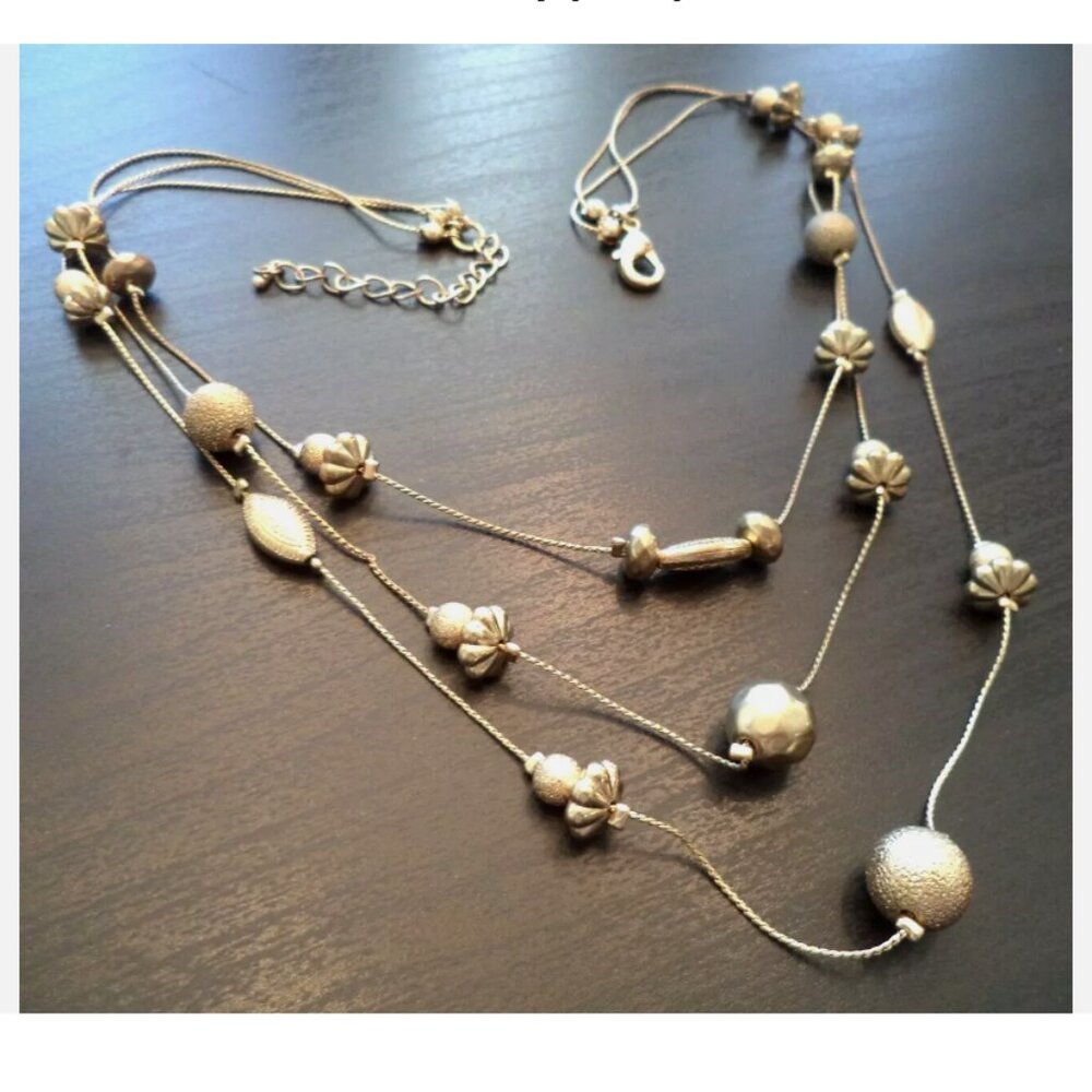 VINTAGE ESTATE MULTI STRAND GOLD BEADED NECKLACE 1972